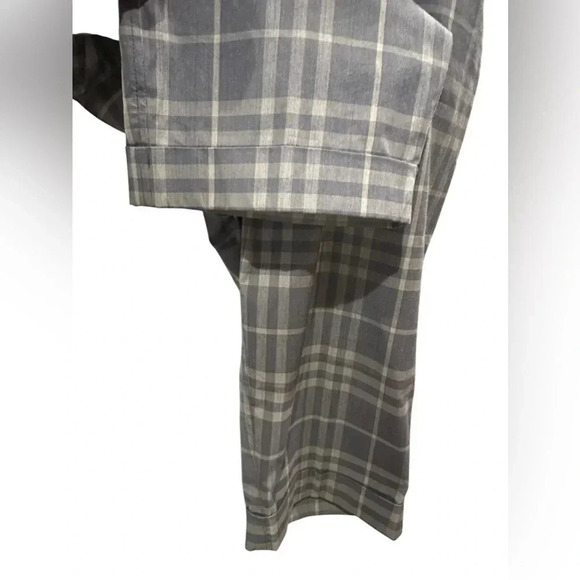 Burberry Brit Gray Plaid Bermuda shorts size 12 - Picture 4 of 5